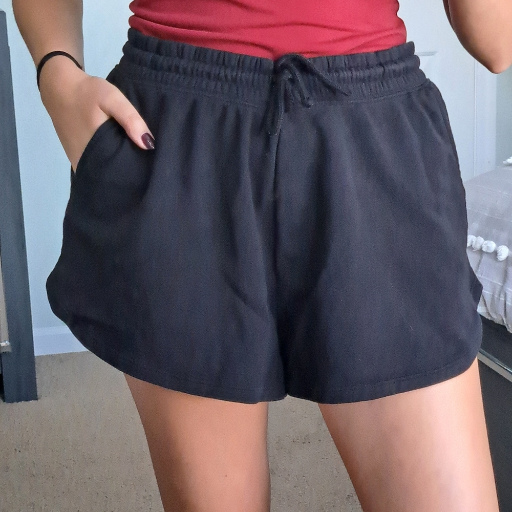 H&M Sweatshorts Black, size M